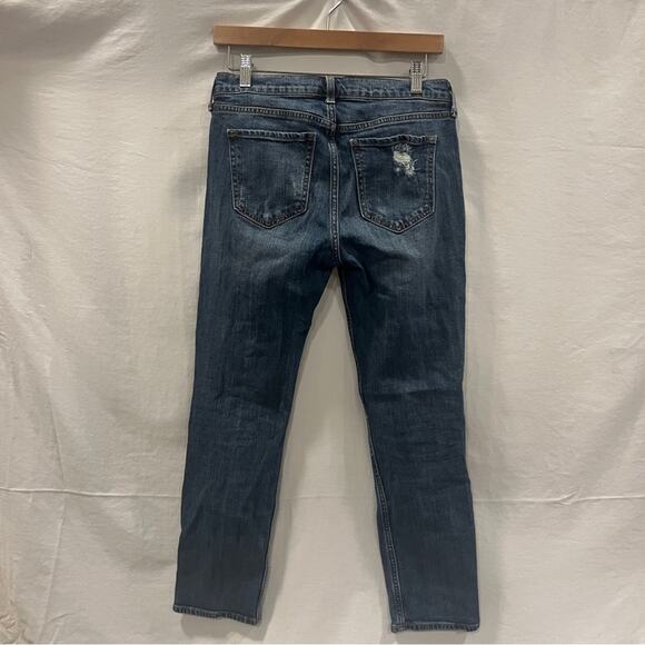 Old Navy Boyfriend Straight Droit Denim Jeans Womens Size 4 Distressed Simple - Picture 3 of 9